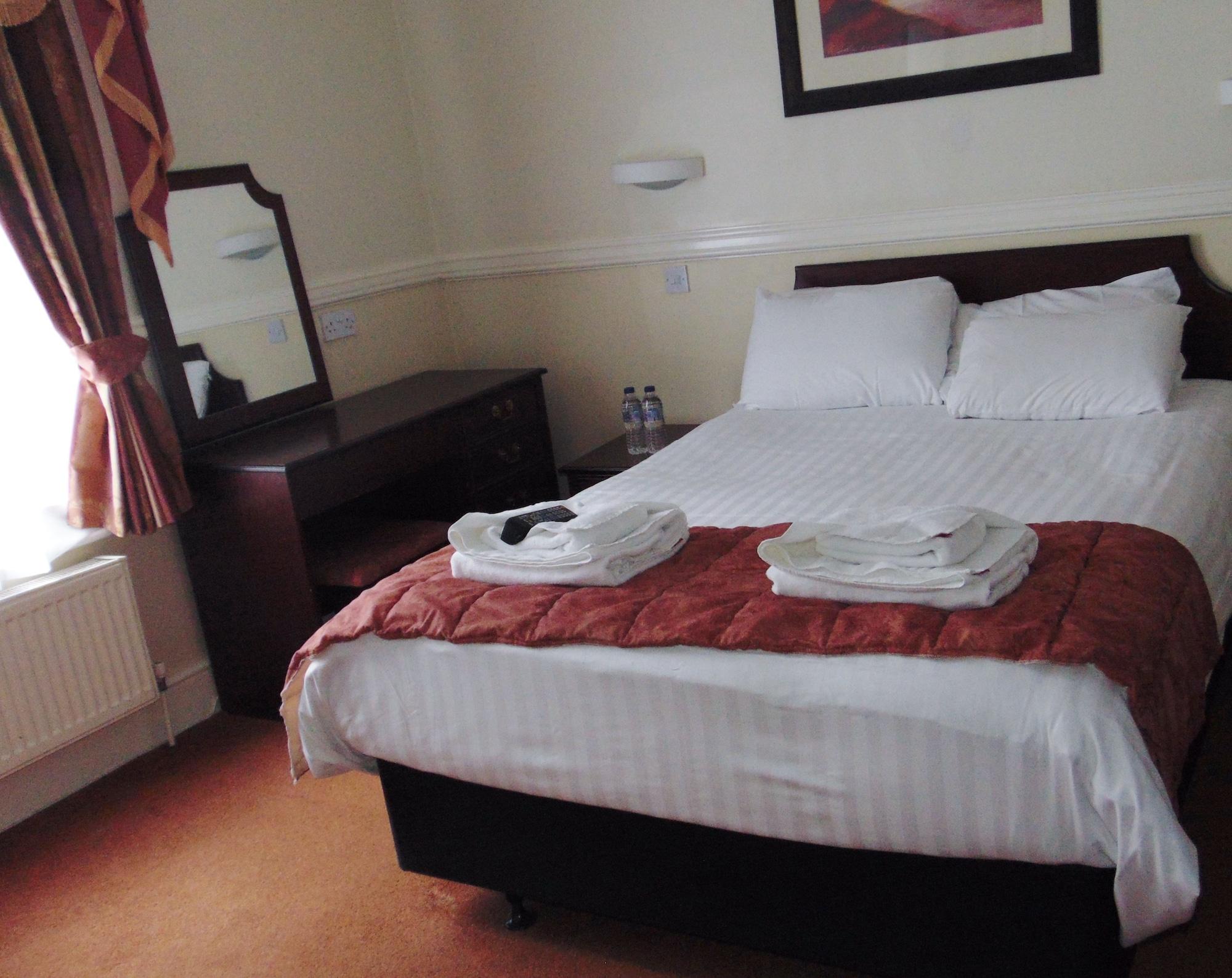 San Clu Hotel, Bar & Brasserie Ramsgate Dış mekan fotoğraf